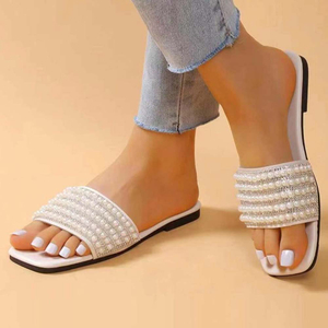 Women's flat sandals 01