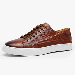Men's fashion sneakers