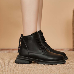 Women's fashion boots 01